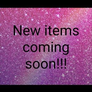 🎉NEW TO POSHMARK! COME CHECK US OUT!❤️